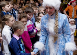 Городскую резиденцию Деда Мороза и Снегурочки откроют для детей в Борисоглебском драмтеатре