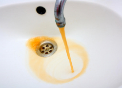 Кола из-под крана: безопасна ли такая вода?