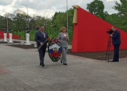 Торжественный митинг в Борисоглебске прошел в сокращенном формате