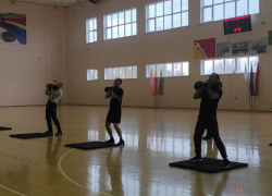 Соревнования гиревиков прошли в Поворино