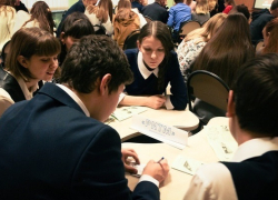 Борисоглебские старшеклассники совершили путешествие в мир профессий