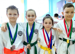 Борисоглебские каратисты стали победителями турнира «Юные звезды»