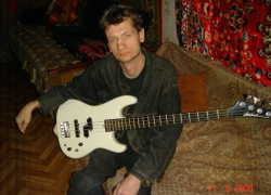 В Воронеже умер бас-гитарист «Сектора Газа»