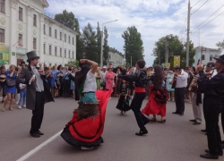 Борисоглебцы поддержали инициативу Филатова о переносе празднований Дня города