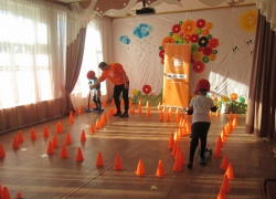 В преддверии Всемирного дня памяти жертв ДТП борисоглебские дошколята познакомились с «Лабораторией безопасности»