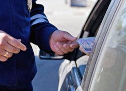 Внимание! Борисоглебским автолюбителям: с 20 октября меняются правила общения сотрудников ГИБДД с водителями