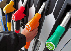 Дешевле даже в Москве: в Воронежской области цены на бензин продолжают стремительно расти 