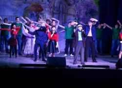 Студенты Борисоглебска блеснули талантами на фестивале самодеятельного творчества