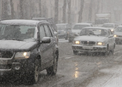 Заморозки, мокрый снег и гололед пообещали жителям Воронежской области на текущей неделе