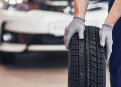 Жителям Воронежской области порекомендовали сменить резину на машине