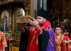 Святыня с мощами Митрофана Воронежского прибыла в Борисоглебск 