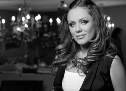 Родившаяся в Воронеже певица Юлия Началова умерла в больнице