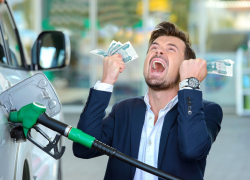 Как скоро в России подорожает бензин?