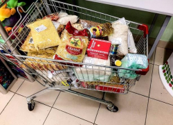 «Корзинку доброты»  для многодетных и малообеспеченных семей собрали жители Борисоглебска