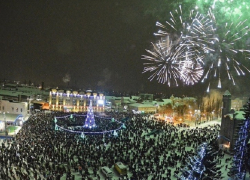 Стало известно, во сколько праздничный фейерверк расцветит небо над главной площадью Борисоглебска