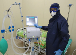 Известная косметическая компания  подарила борисоглебской больнице аппарат ИВЛ 