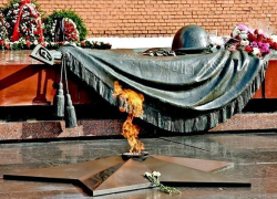 3 декабря – День Неизвестного солдата. «Его зарыли в шар земной, а был он лишь солдат…»