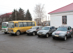 2 автобуса и 3 внедорожника  передала Воронежская область в ЛНР