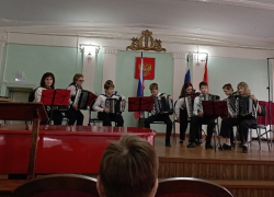 В Борисоглебске прошел музыкальный конкурс "Юные таланты"