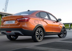 Школьница из Поворино за победу в конкурсе получила от сборной России автомобиль