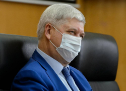 Губернатор Гусев внес послабления в коронавирусный режим в Воронежской области