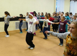 «Хип-хоп Дед Мороз» провел мастер-класс для борисоглебских школьников и студентов