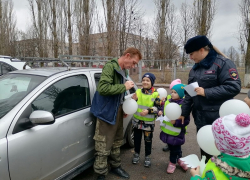 В Борисоглебске дошколята призвали водителей соблюдать правила дорожного движения