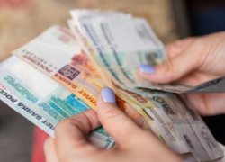 Владимир Путин подписал закон о повышении МРОТ с 1 января 2026 года