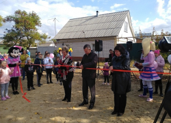 В Борисоглебске официально открыли детскую площадку в Макуревке