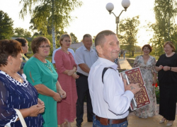 В селе Братки Терновского района благоустроили сквер