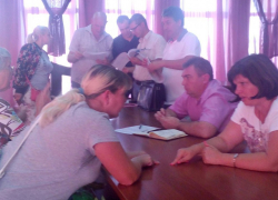 Борисоглебские ярмарки - привести в соответствие или закрыть. Перспективы и возможные решения шумно обсудили сегодня в Борисоглебской администрации