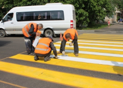 В Борисоглебске к учебному году  готовят дорожную разметку 