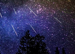 Жителей Воронежской области ожидают серебристые облака и мощный звездопад