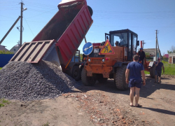 В Борисоглебске активисты ТОС отремонтировали дорогу