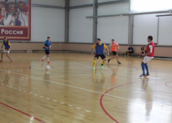 Команда «Красная звезда» из Борисоглебска  обыграла соседей в мини-футбол 