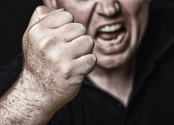 Обезумевшее общество. Причины и следствия