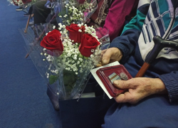 В преддверии Дня защитника Отечества в Борисоглебске поздравили ветеранов