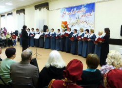 В Борисоглебске прошел смотр талантов ветеранов войны и труда