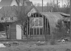 Семьи, проживающие в «бочках» на окраине Борисоглебска, могут оказаться на улице