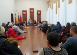 В Борисоглебской администрации провели круглый стол для опекунов и приемных родителей