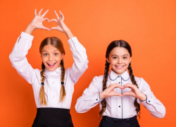 «Ростелеком» провел благотворительную акцию «Вместе в школу» в Воронеже