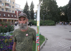 «Лыжную прогулку» в последний день лета совершил экоактивист в столице Воронежской области