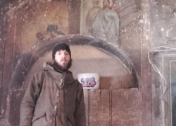 Художник из Борисоглебска восстанавливает старинную роспись в Успенском храме г. Калача