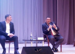 Андрей Пищугин провел общее собрание второго съезда ТОС Воронежской области