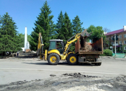 В Борисоглебске  начались работы по благоустройству Площади революции.