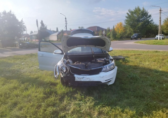 Две автоледи не поделили перекресток в Борисоглебске