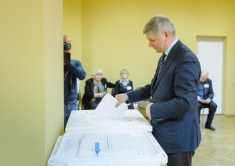 Александр Гусев принял участие в голосовании на выборах Президента Российской Федерации