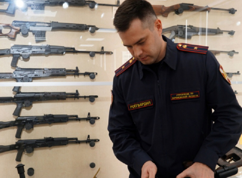 В Воронежской области росгвардейцы за неделю  изъяли 18 единиц оружия