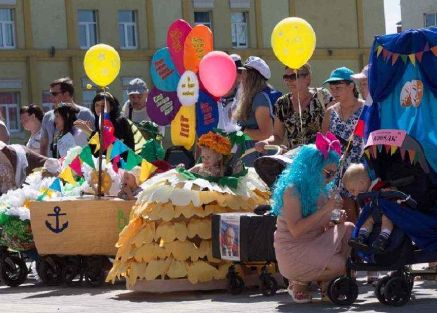Отмененный из-за погоды «Парад колясок» проведут в Борисоглебске 11 июня
