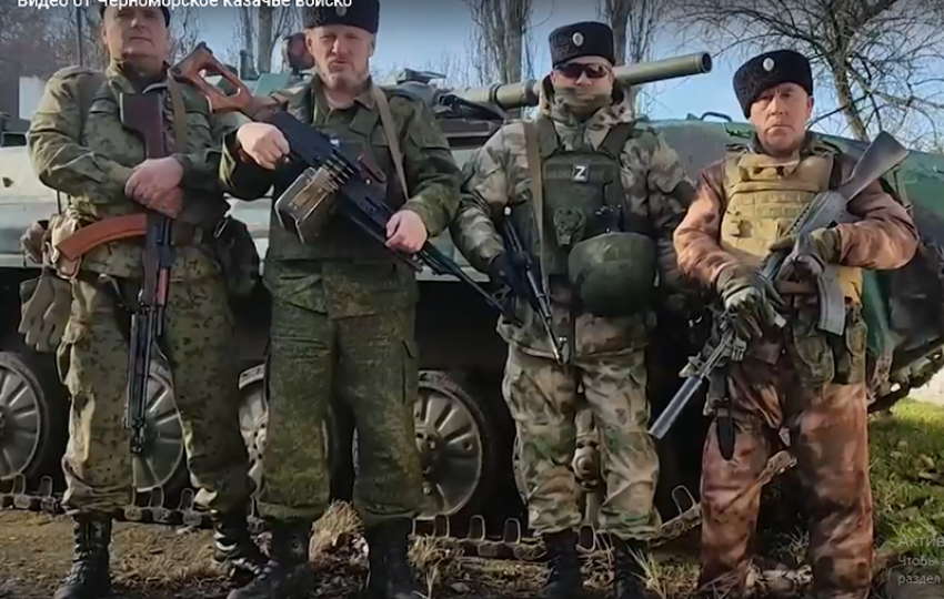 Борисоглебский атаман с пулеметом в руках поздравил всех с Рождеством